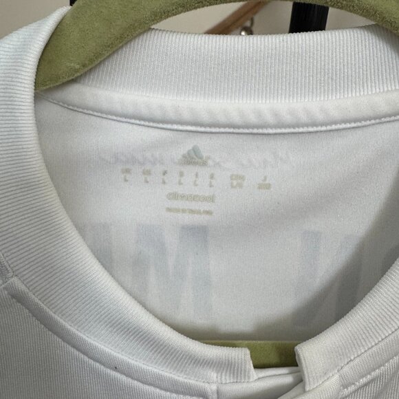 Men's FC Bayern Munchen Jersey - Picture 2 of 3